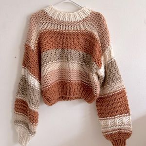 Grey Bandit Sadie and Sage Chunky Knit Sweater
Size Medium WORN ONCE $59